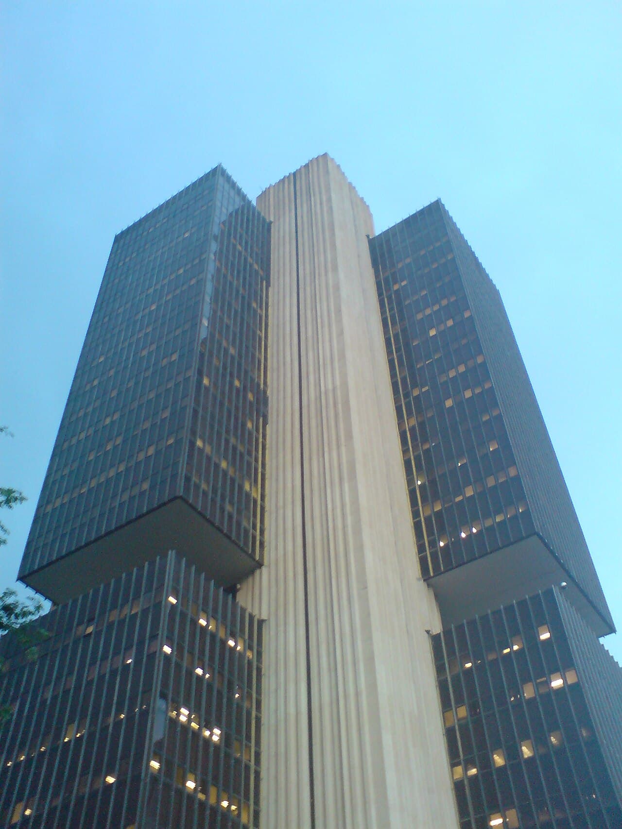 Brazil’s Central Bank Doubles Gold Reserves to Shield Economy from Global Uncertainty