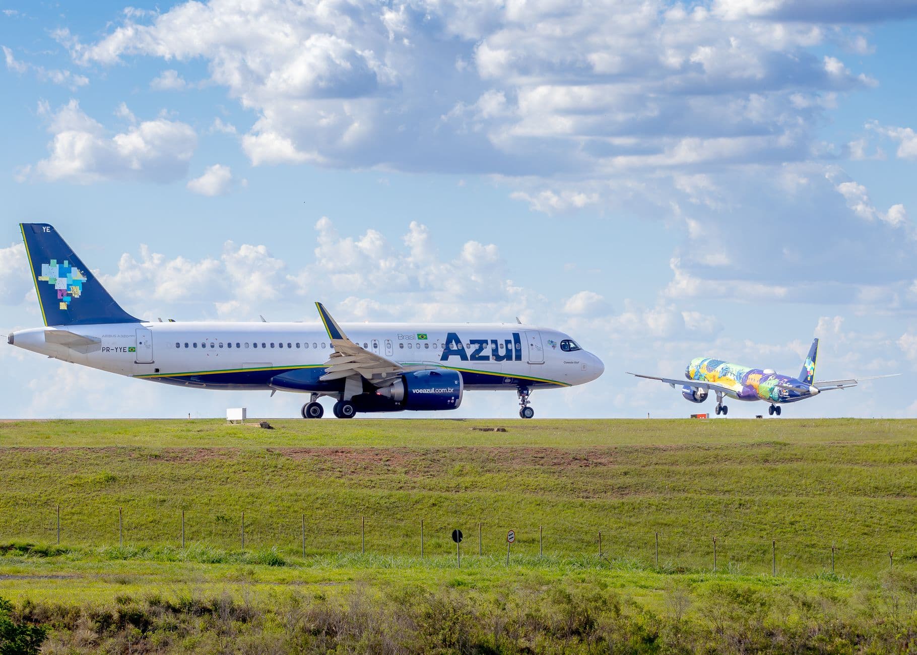 American Airlines triggers capital hike to lock in 8% Azul stake