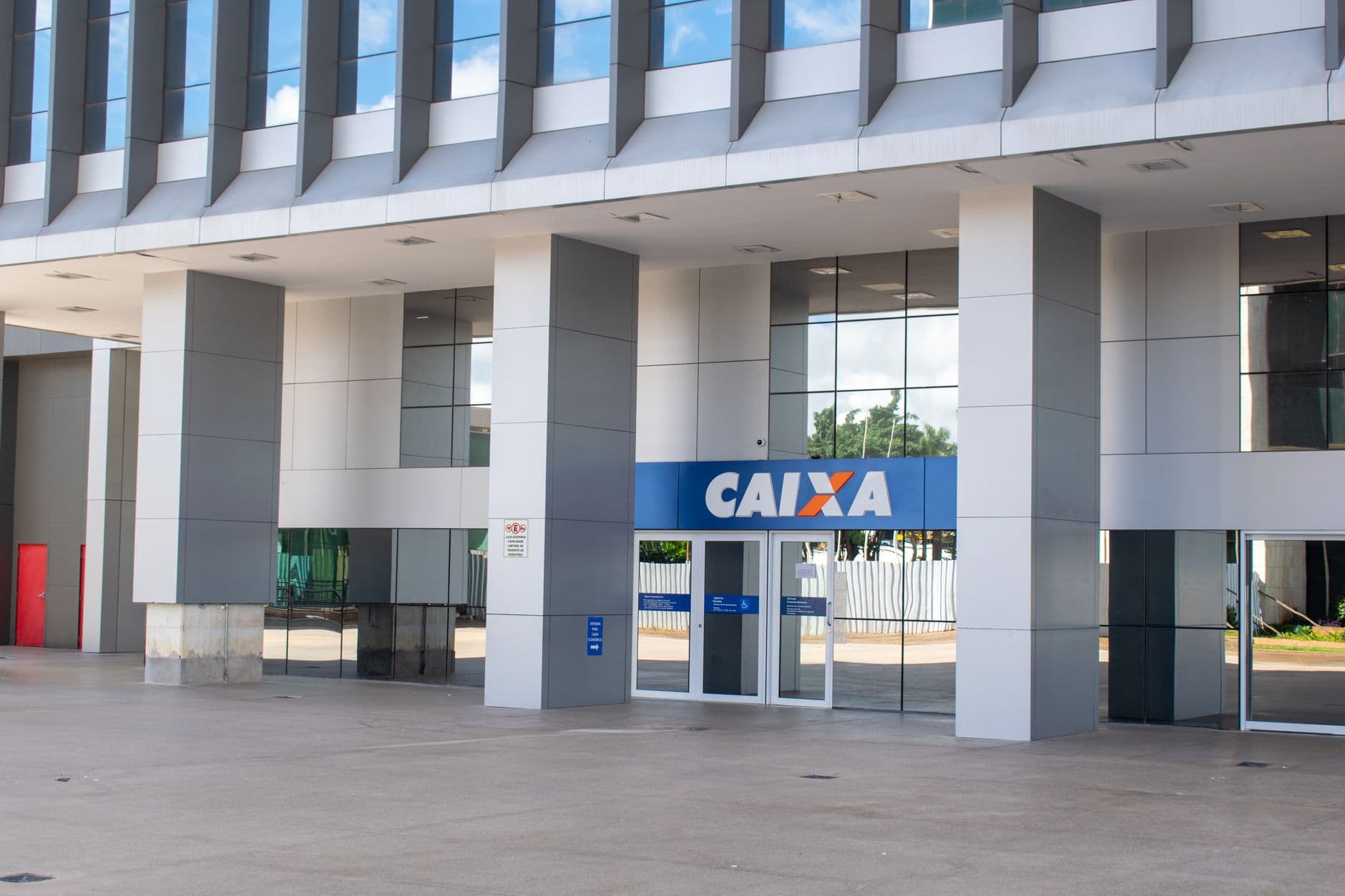 Brazil’s Major Banks Partner to Tokenize Real Estate Credit on Blockchain