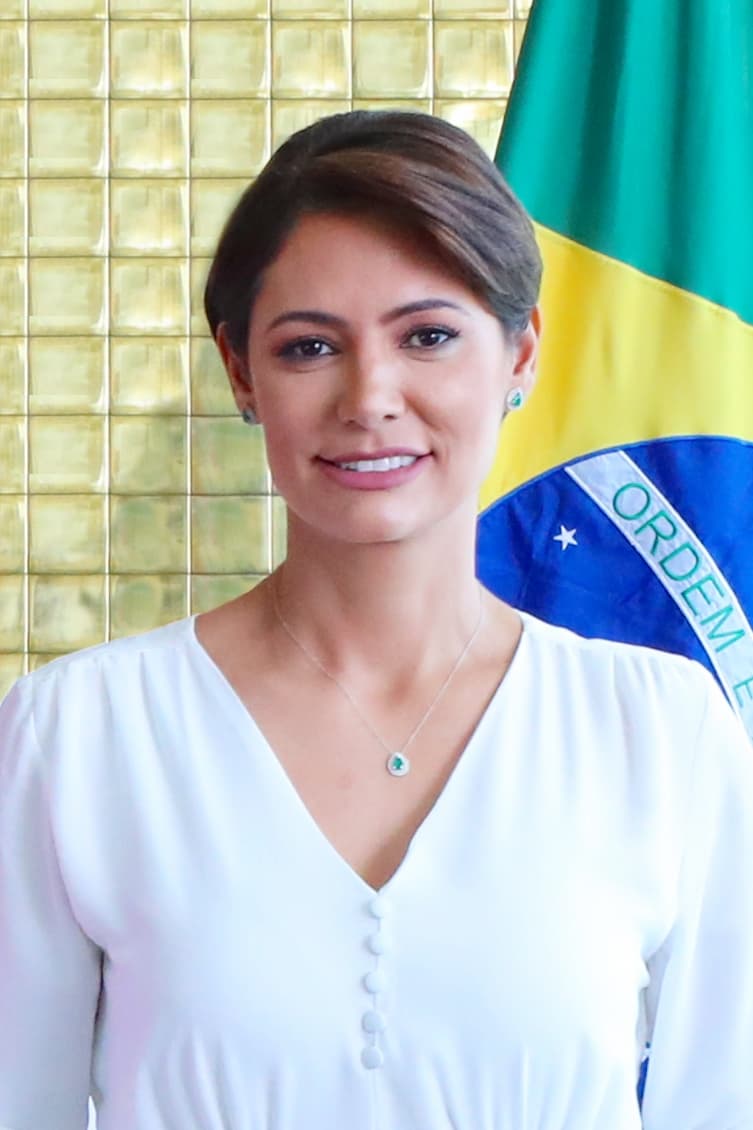Bolsonaro’s Wife Holds Strong Lead in Brasília Senate Race, While PT Faces High-Stakes Tie in Bahia