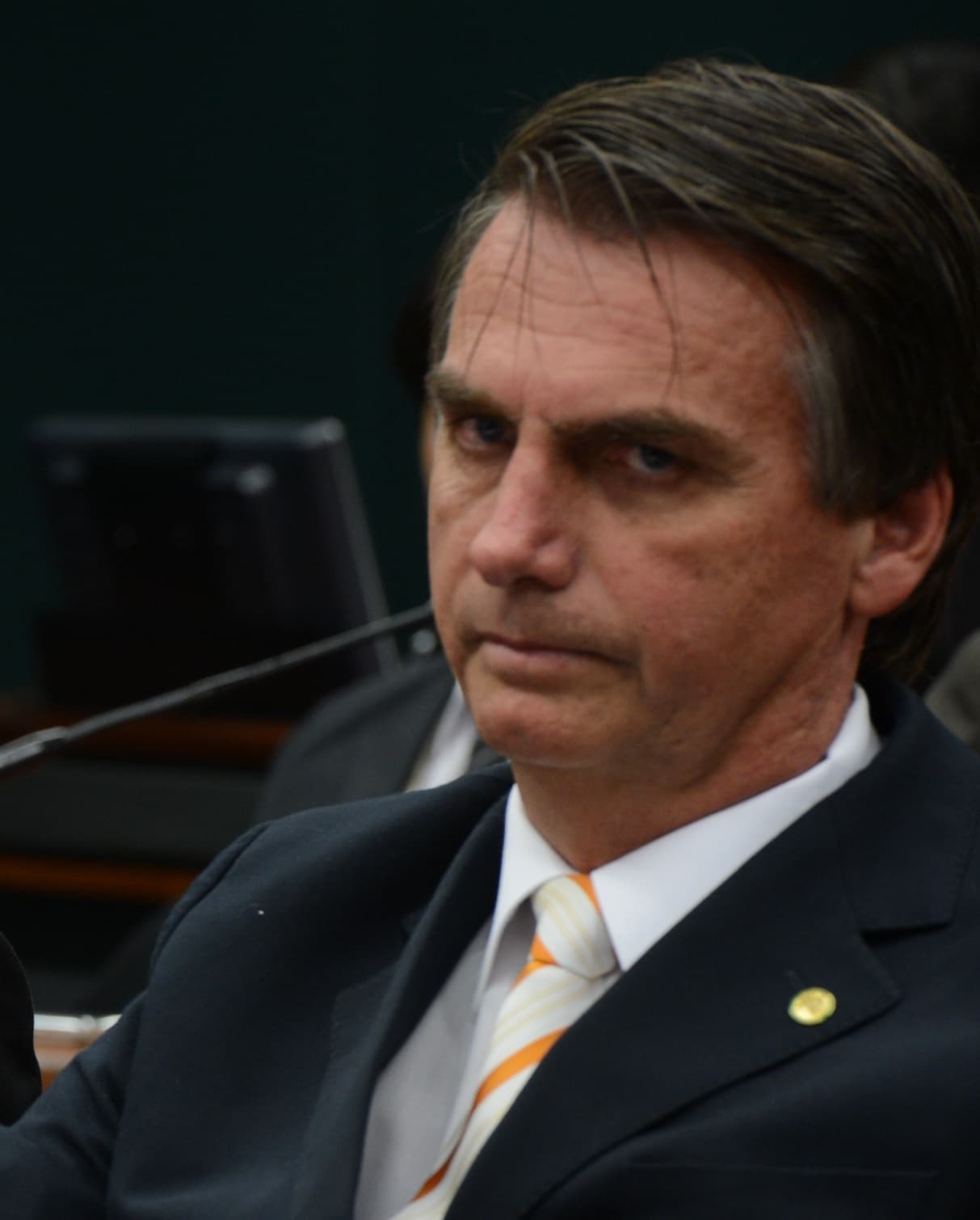 Brazil Supreme Court Explores Legal Maneuver to Cut Bolsonaro Sentence
