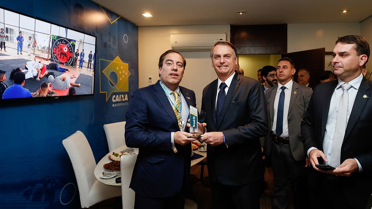 Flávio Bolsonaro Taps Ex-Minister Sachsida to Bolster Economic Platform, Signal Market Alignment
