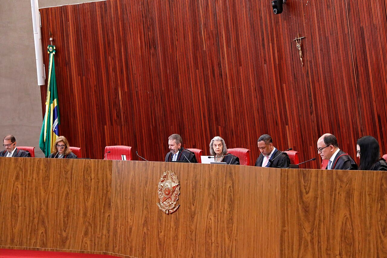 Institutional Conflict Over Supreme Court Justice Deepens Brazil’s 2026 Election Polarization