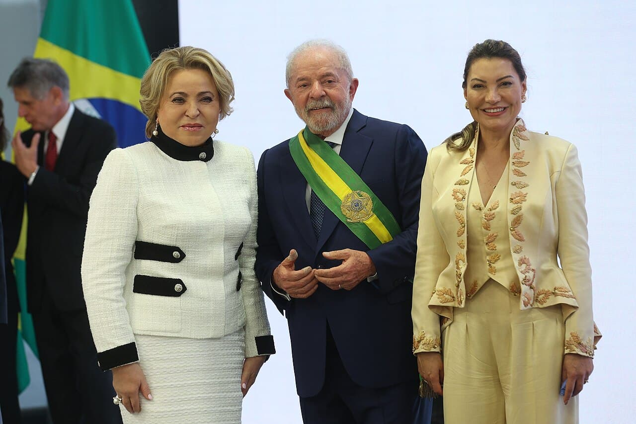 Lula Campaign Fractures Over First Lady Janja's Runoff Strategy