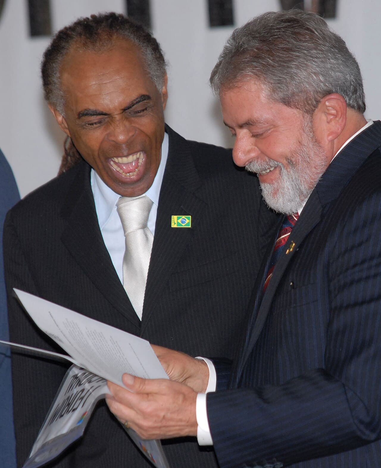Lula Government Confirms R$22.7 Billion Bolsa Família Hike, Reigniting Fiscal Debate