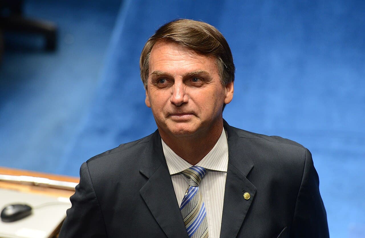 Rejected Plea Deal Alleges Bolsonaro and Tarcísio Campaign Kickbacks for Payroll Loan Exclusivity