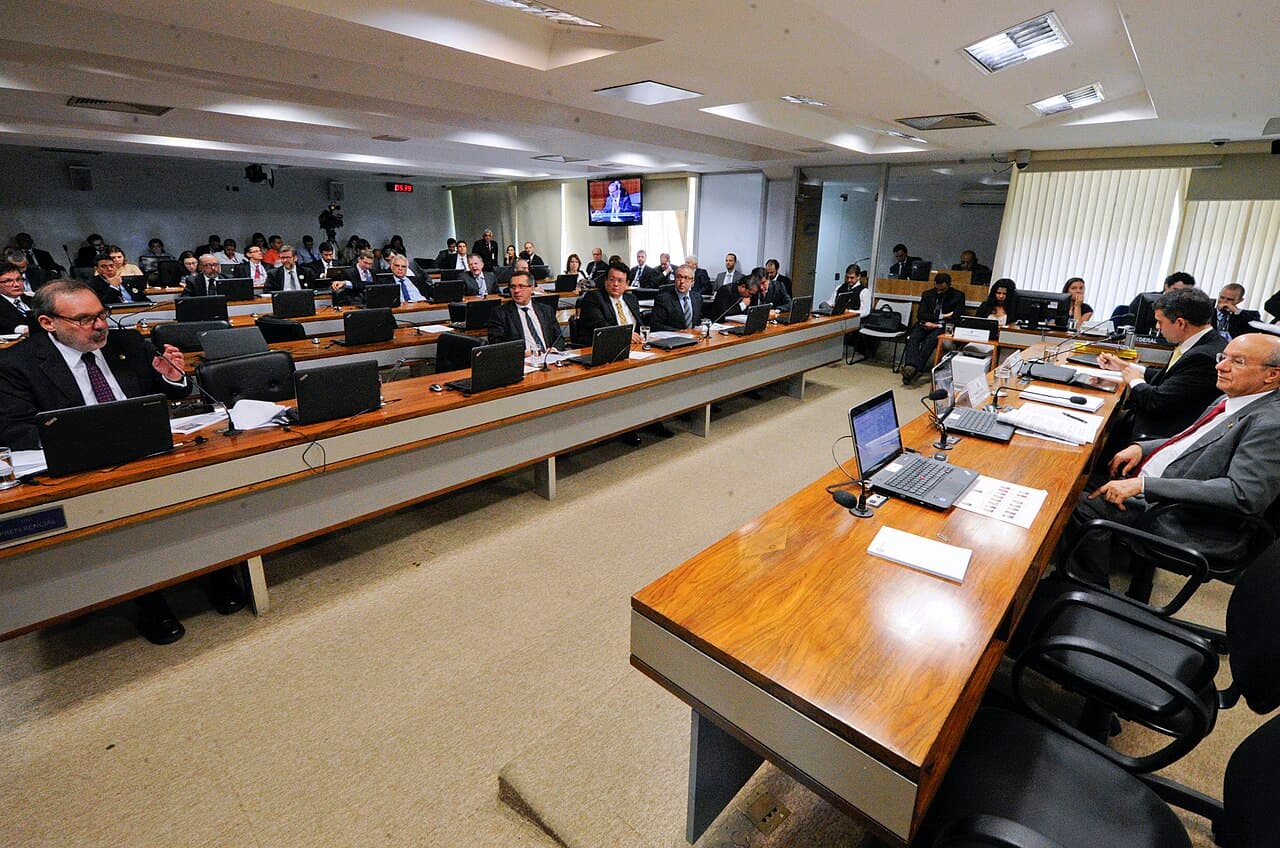 3tentos Faces CVM Probe After 16.01% Plunge on Selective Disclosure Allegations