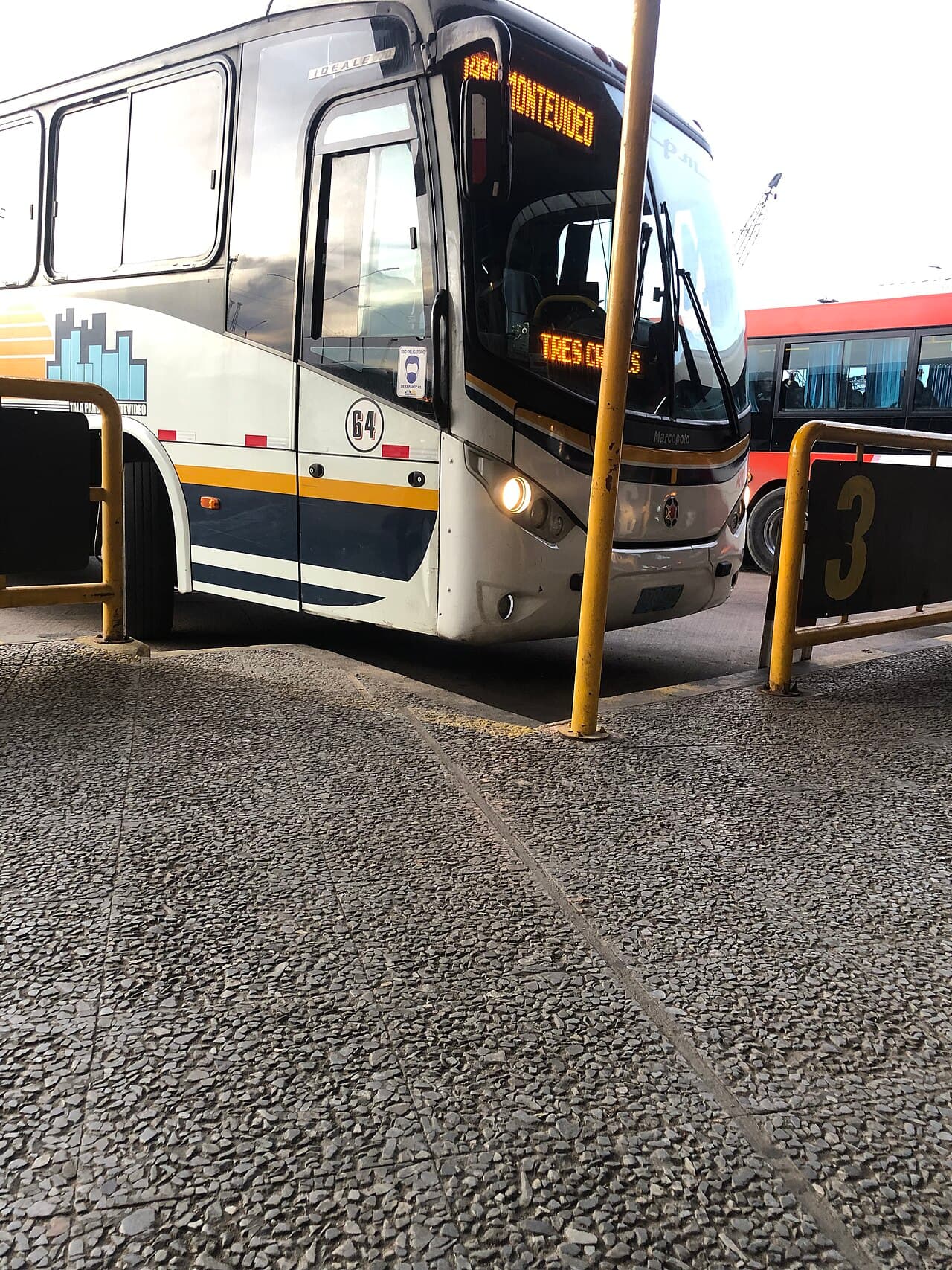 Marcopolo (POMO4) Secures Up to 7,210-Unit School Bus Order, Driving Volume Visibility Through 2028