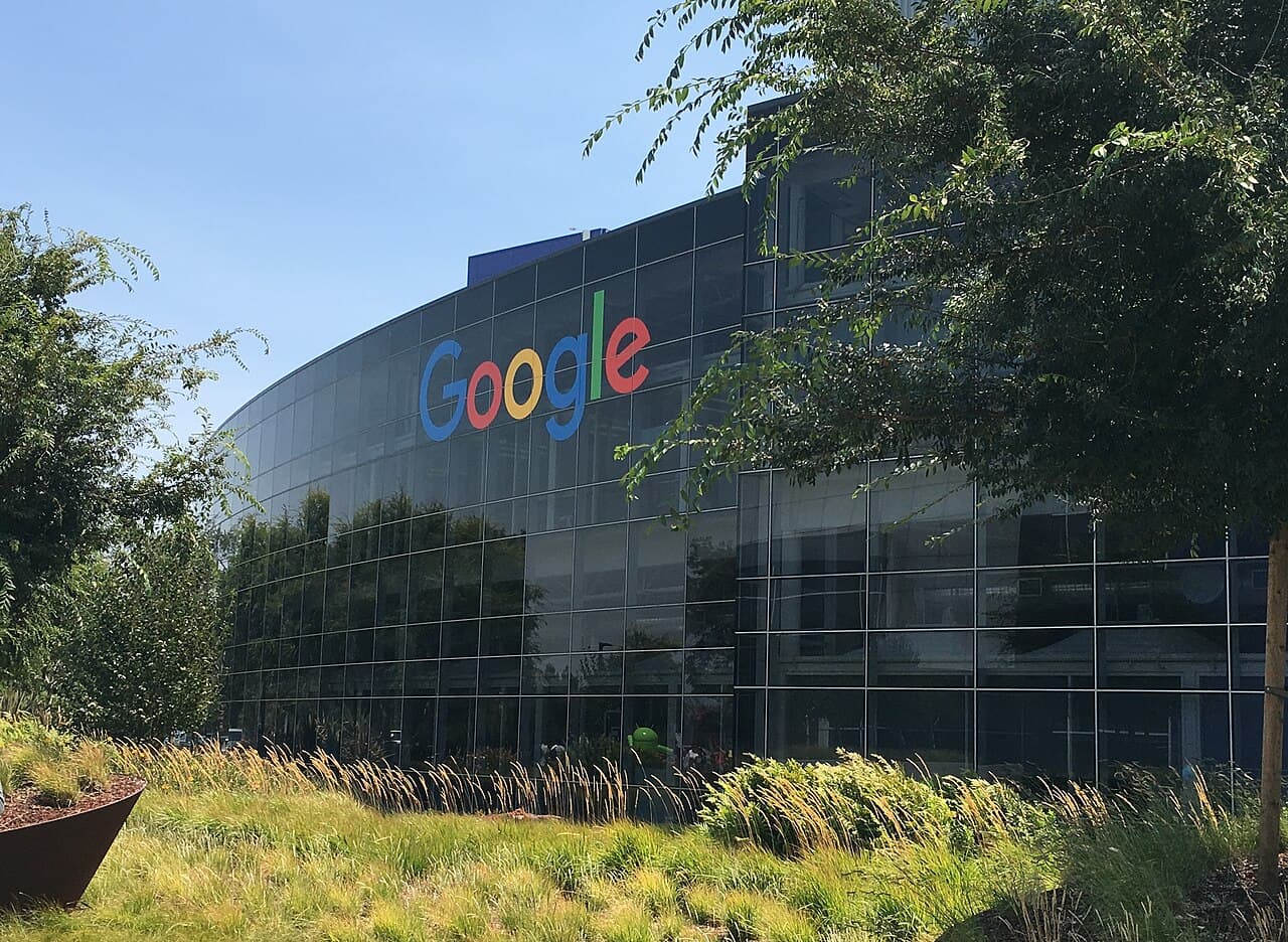 AI's 'Thirst' for Power Quadruples Google’s Bet on Amazon Carbon Credits, Intensifying ESG Scrutiny on Brazil