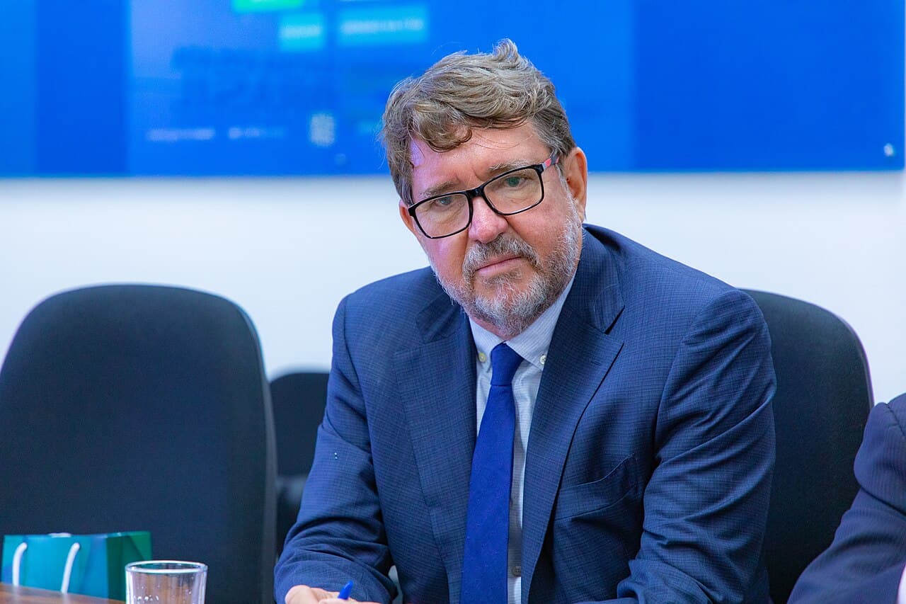 Qualcomm Targets Brazil for New AI Data Center Network as Dragonfly Strategy Takes Flight